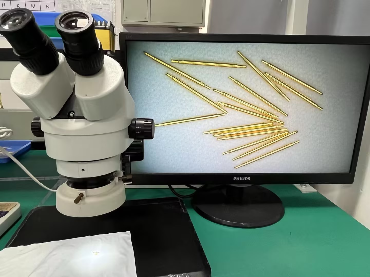 探針電鍍?cè)O(shè)備.jpg 探針電鍍?cè)O(shè)備.jpg